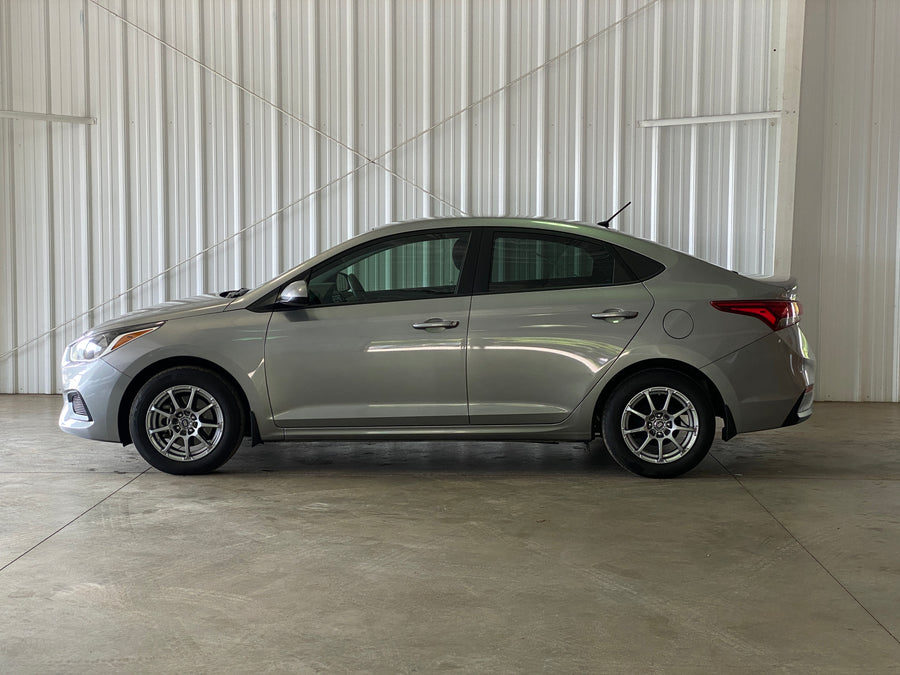 2021 Hyundai Accent SE