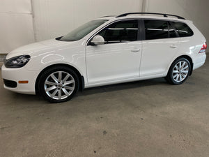 2014 Volkswagen Jetta TDI SportWagen Manual