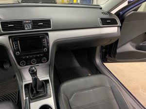 2013 Volkswagen Passat 2.5L SE Manual