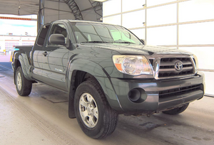 2010 Toyota Tacoma Access Cab 2.7L 4WD Manual