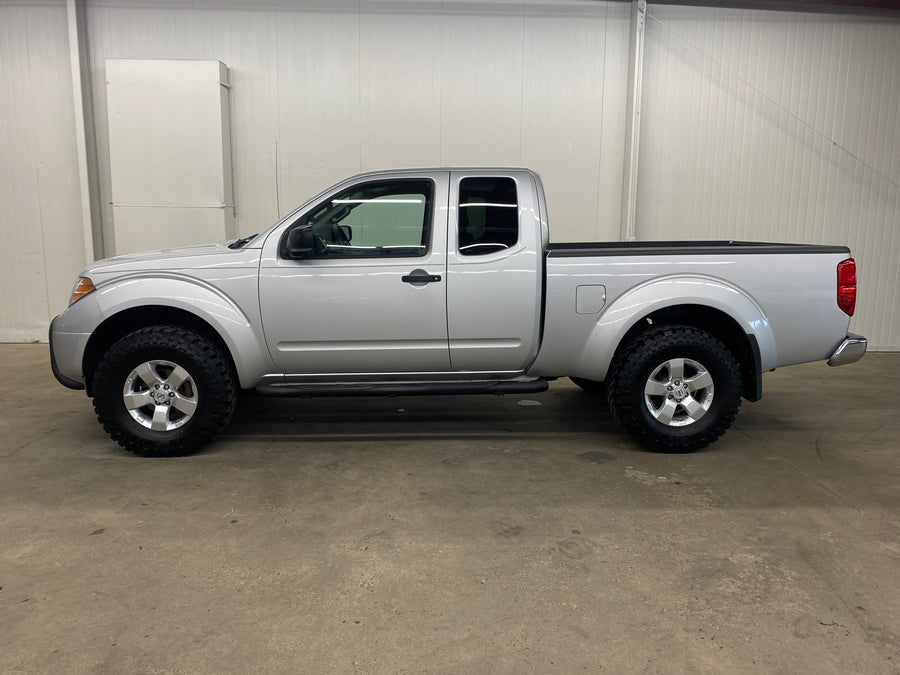 2012 Nissan Frontier SV King Cab 4WD Manual