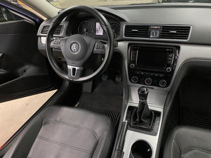 2013 Volkswagen Passat 2.5L SE Manual