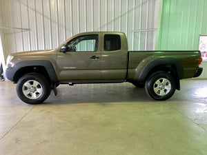 2012 Toyota Tacoma Access Cab 4WD Manual