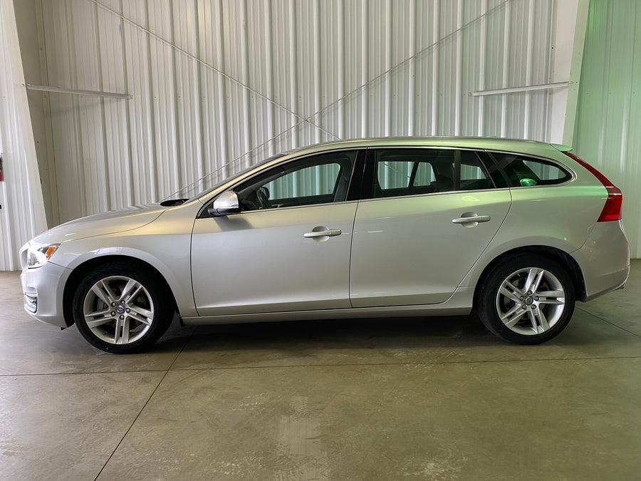 2015 Volvo V60 T5 Premier AWD