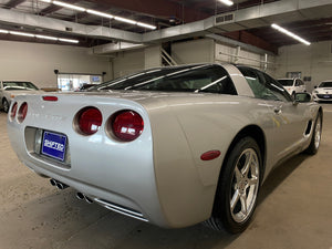 2004 Chevrolet Corvette Coupe Silver Back Right View