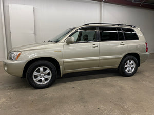 2003 Toyota Highlander Limited V6 4WD