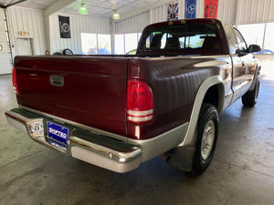 2000 Dodge Dakota Ex Cab 4WD V8 Manual