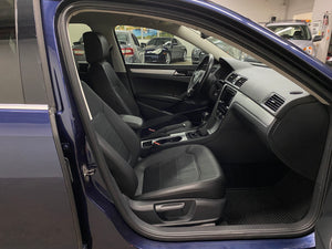 2013 Volkswagen Passat 2.5L SE Manual