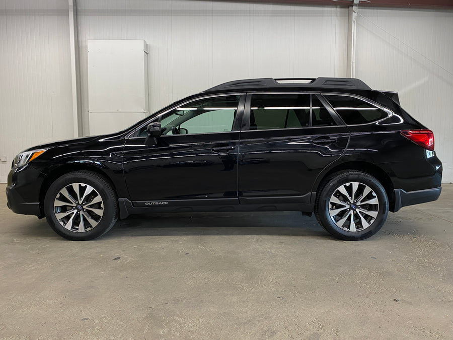 2016 Subaru Outback 3.6R Limited AWD