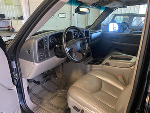 2004 Chevrolet Suburban 2500 LT 4WD 8.1L