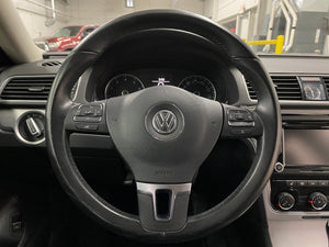 2013 Volkswagen Passat 2.5L SE Manual