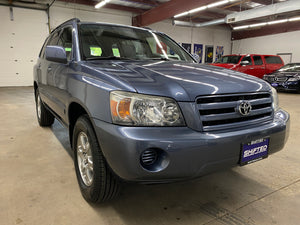 2005 Toyota Highlander 4WD V6 7 Passenger