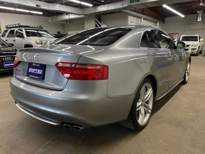 2009 Audi S5 Coupe Manual