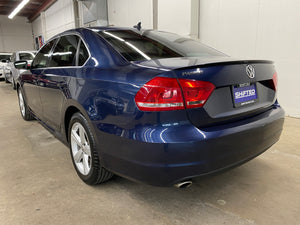 2013 Volkswagen Passat 2.5L SE Manual