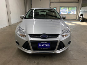 2014 Ford Focus SE Sedan Manual