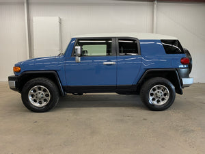 2012 Toyota FJ Cruiser 4WD