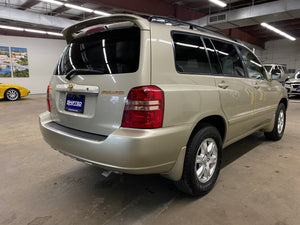 2003 Toyota Highlander Limited V6 4WD