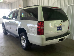 2009 Chevrolet Suburban 2500 4WD 2LT 8 Passenger