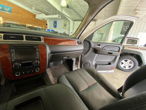 2009 Chevrolet Suburban 2500 4WD 8 Passenger