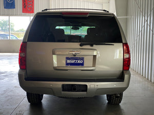 2009 Chevrolet Suburban 2500 4WD 8 Passenger