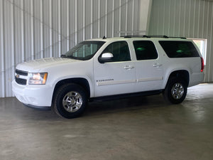 2009 Chevrolet Suburban 2500 4WD 2LT 8 Passenger