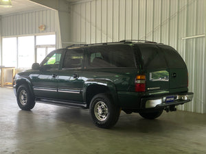 2001 Chevrolet Suburban 2500 6.0L 4WD