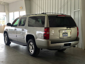 2009 Chevrolet Suburban 2500 4WD 8 Passenger