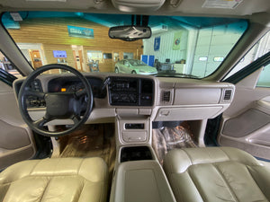 2001 Chevrolet Suburban 2500 6.0L 4WD