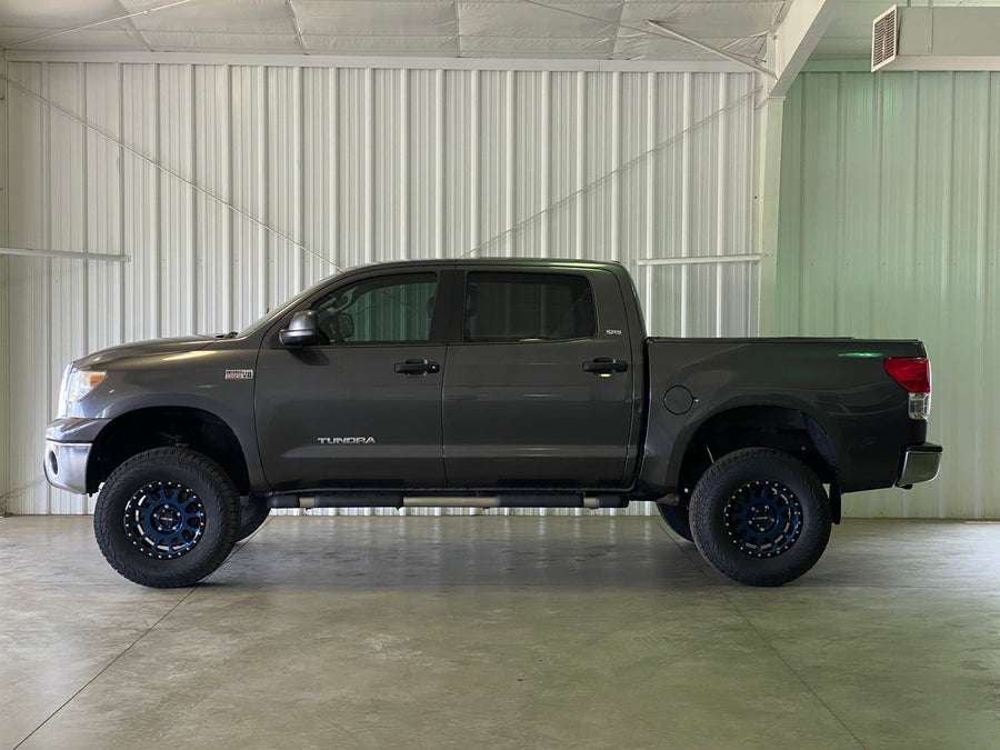 2013 Toyota Tundra CrewMax 5.7 4WD