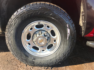 2002 Chevrolet Silverado 2500 (With plow!)