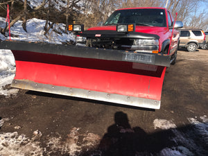 2002 Chevrolet Silverado 2500 (With plow!)