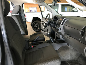 2012 Nissan Xterra PRO-4X 6-Speed Manual