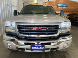 2006 GMC Sierra 2500 SLE Crew Cab 4WD