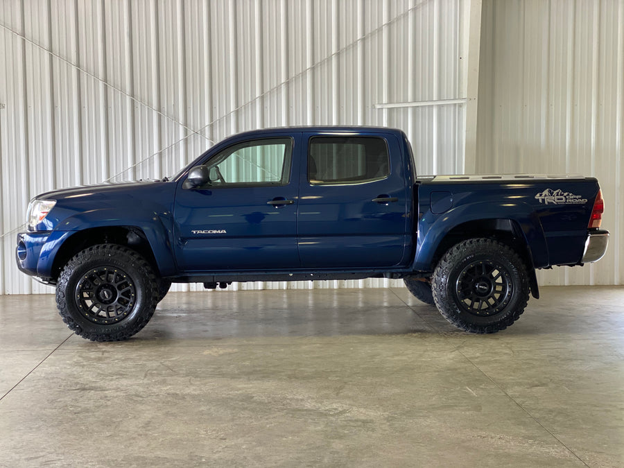 2005 Toyota Tacoma Double Cab 4WD TRD