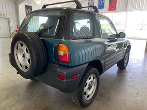 1996 Toyota RAV4 2-Door Manual