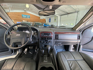 2004 Jeep Grand Cherokee Limited 4WD V8