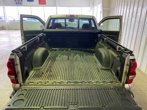 2005 Chevrolet Silverado LS Short Bed 4WD