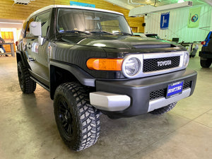 2011 Toyota FJ Cruiser 4WD Manual Upgrade Package 1