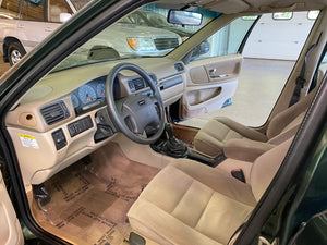 1998 Volvo V70 Wagon Manual