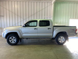 2005 Toyota Tacoma Double Cab V6 4WD TRD