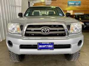 2009 Toyota Tacoma Reg Cab 4WD Manual