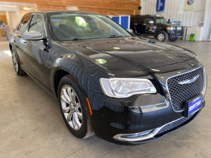 2017 Chrysler 300 AWD C