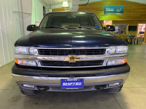 2005 Chevrolet Suburban LS 2500 4WD 8.1L