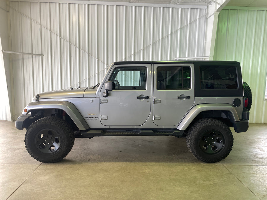 2013 Jeep Wrangler Unlimited Sahara 4WD