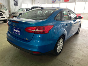 2015 Ford Focus SE Manual