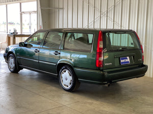 1998 Volvo V70 Wagon Manual