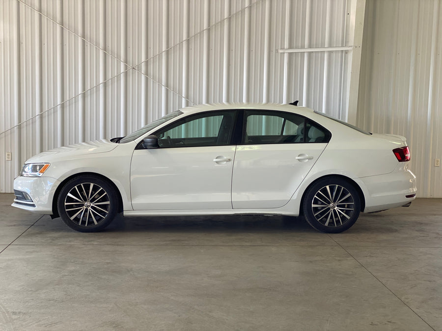 2016 Volkswagen Jetta 1.8T Sport Manual