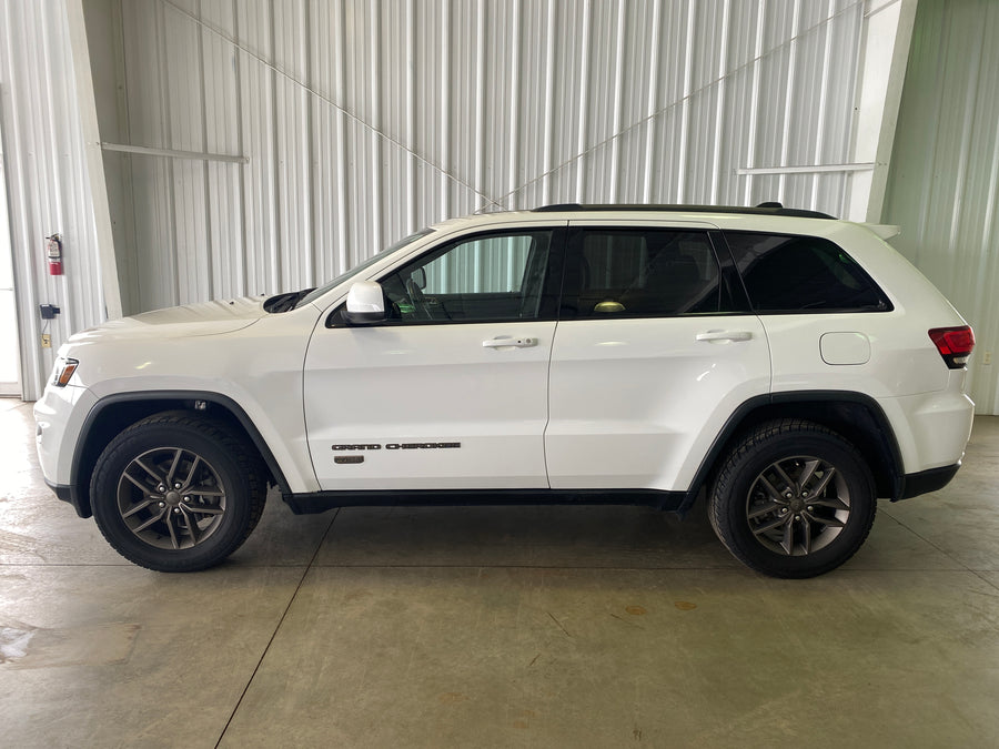 2016 Jeep Grand Cherokee 75th Anniversary Edition