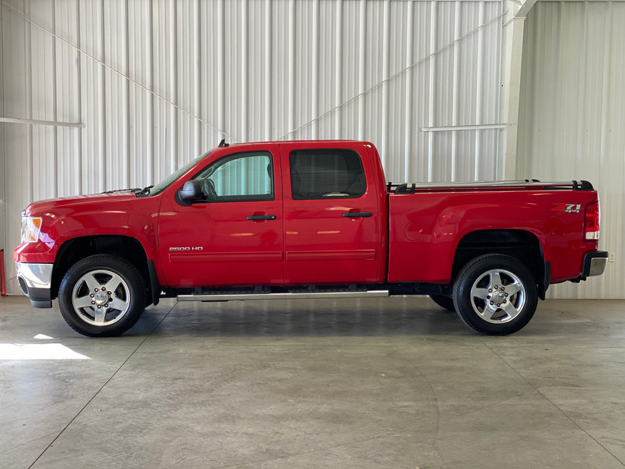 2013 GMC Sierra 2500HD 4WD Crew Cab Duramax