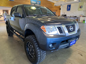 2013 Nissan Frontier PRO-4X 6-Speed Manual